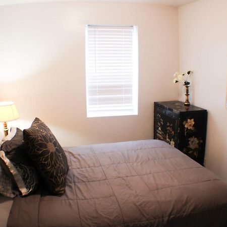 2 Bedroom East Carson Street Sanctuary Питсбърг Екстериор снимка