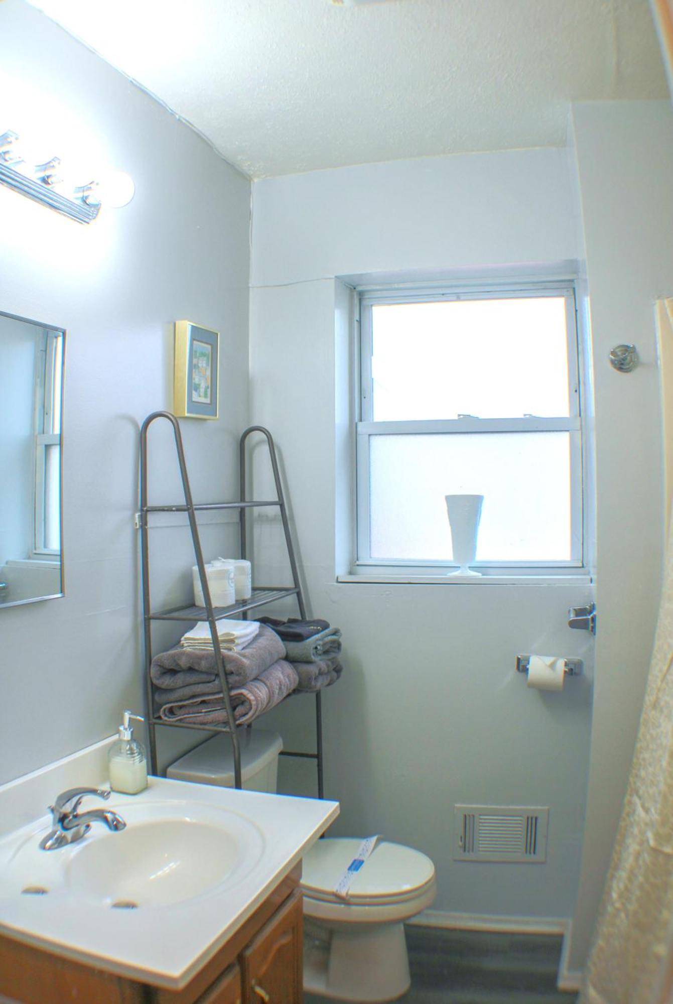 2 Bedroom East Carson Street Sanctuary Питсбърг Екстериор снимка